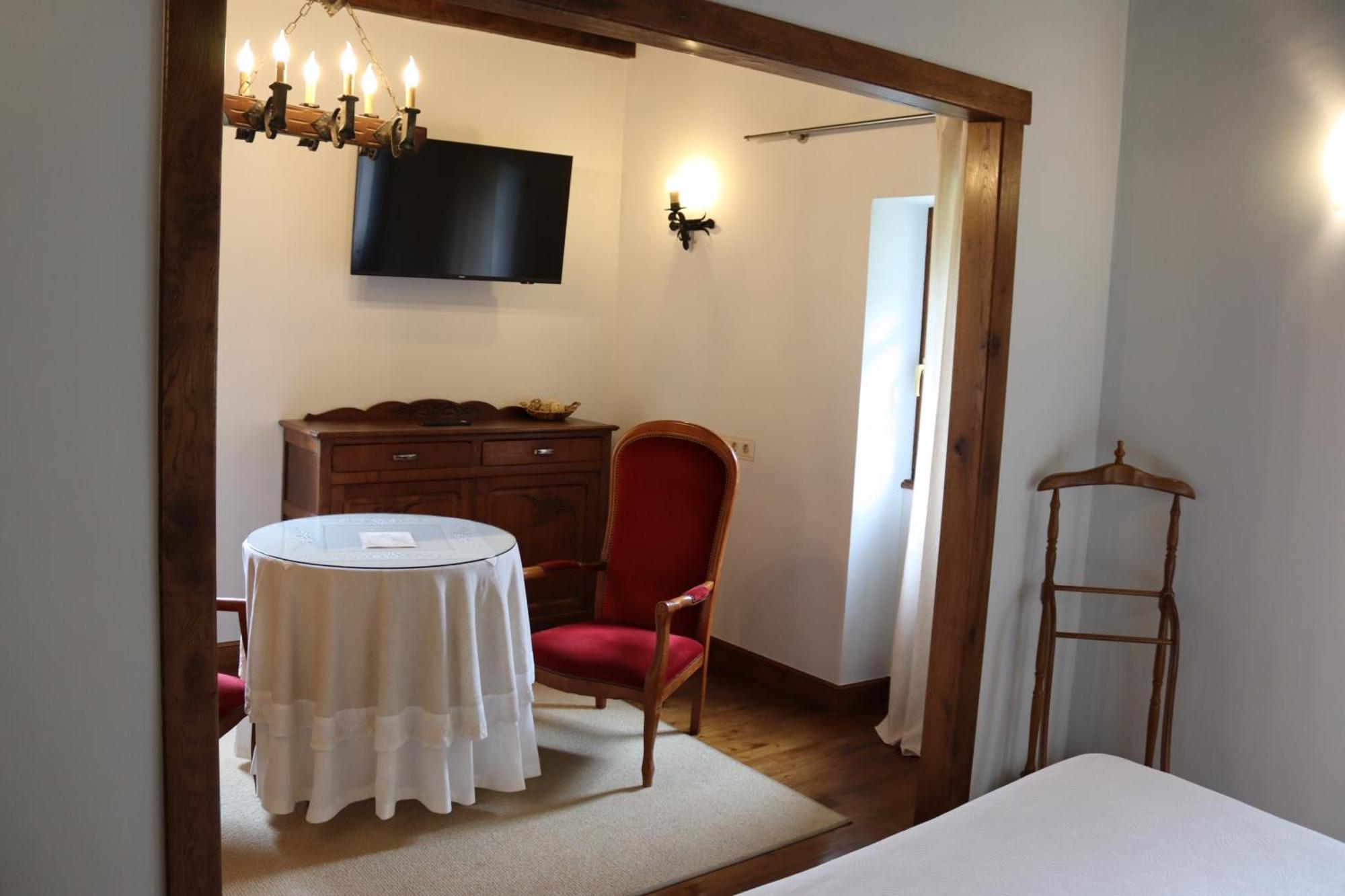Hotel Rural Irigoienea Urdax エクステリア 写真