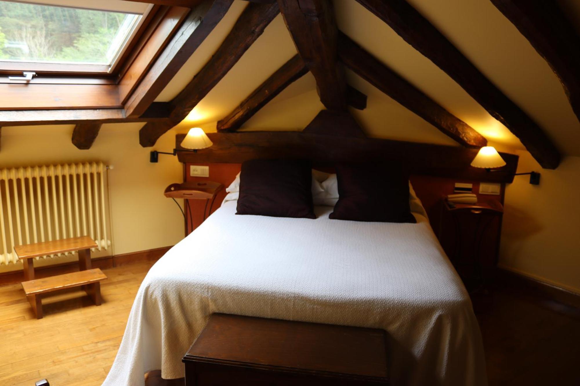 Hotel Rural Irigoienea Urdax エクステリア 写真