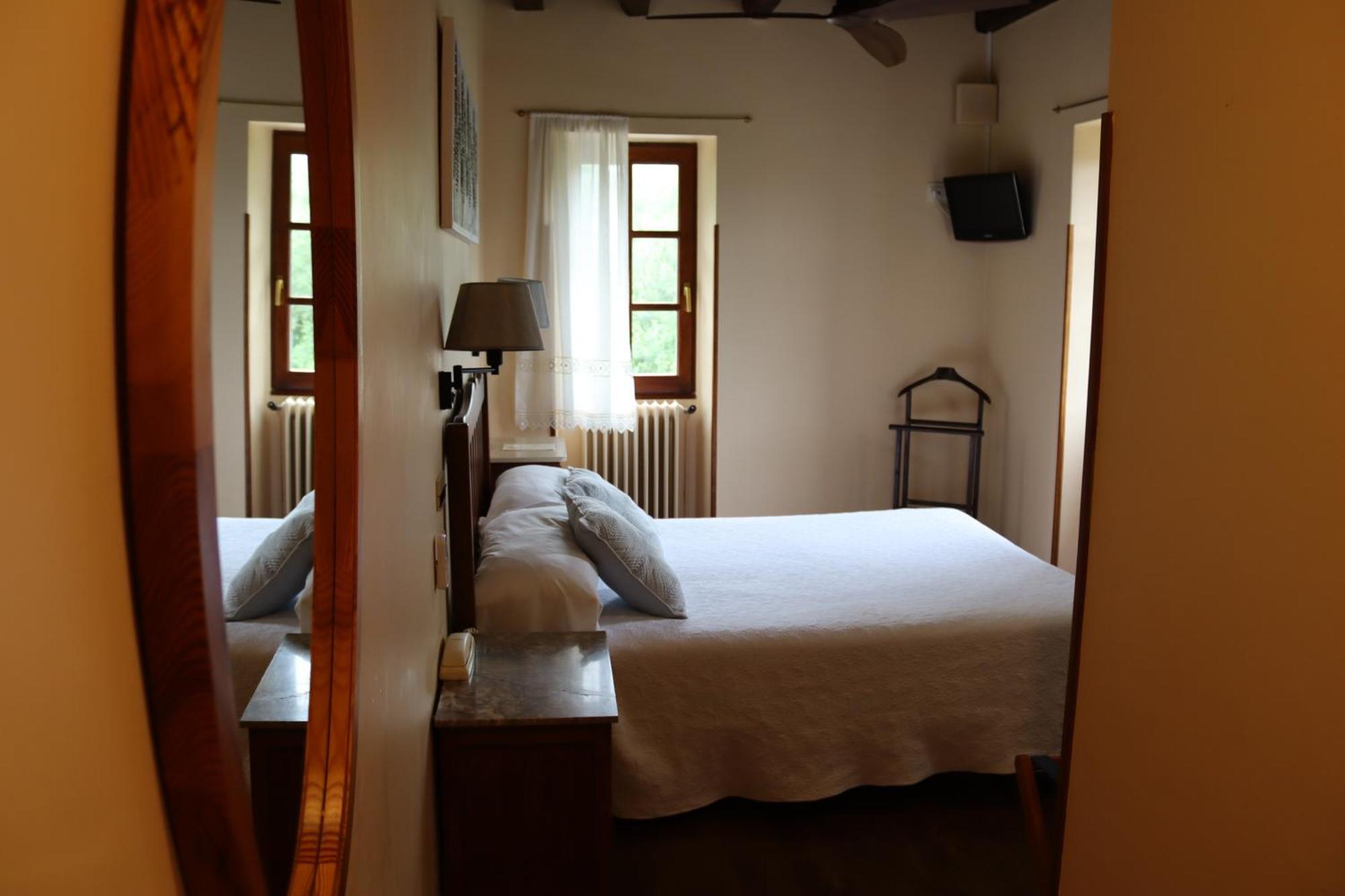 Hotel Rural Irigoienea Urdax エクステリア 写真